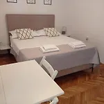 Apartment Dariana *