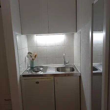 Dariana Apartman *